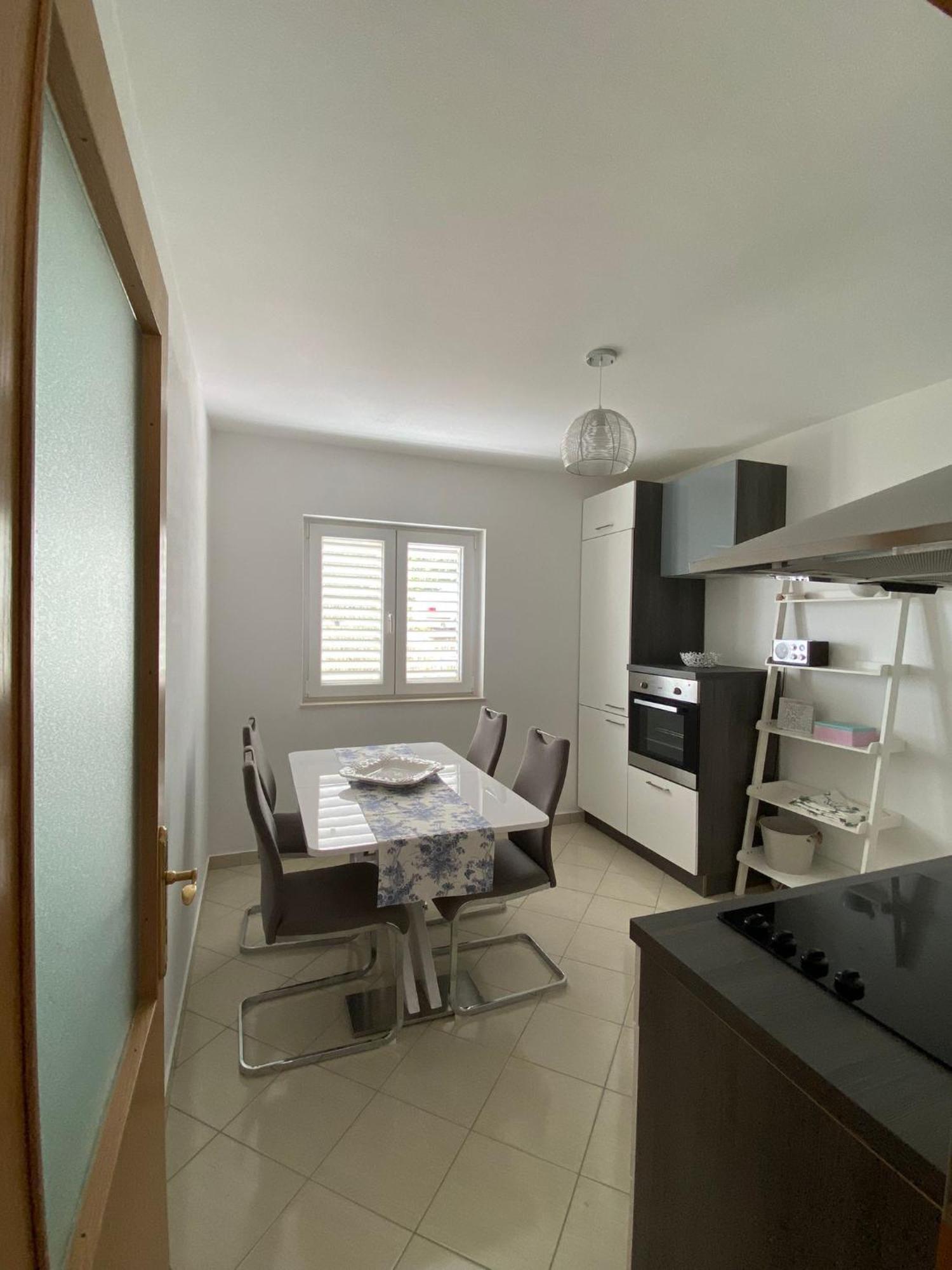 Panorama Apartment Jakov 오미스 외부 사진
